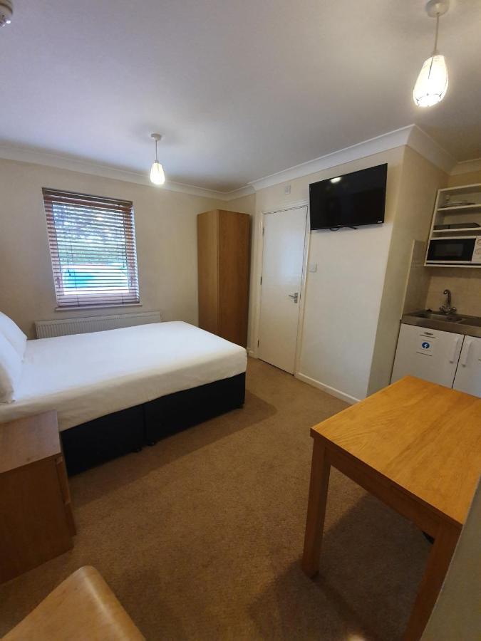 Reading Budget Apartments Экстерьер фото