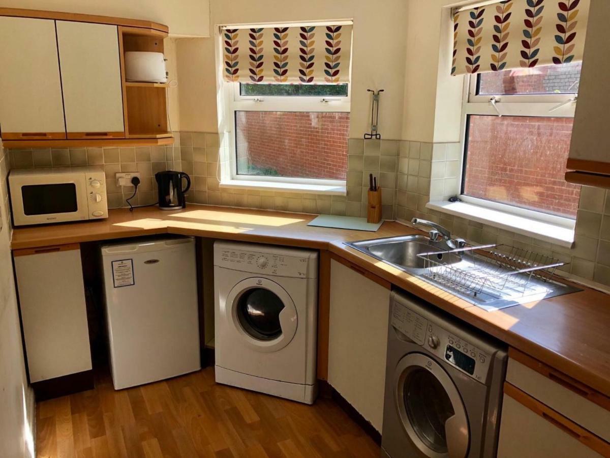 Reading Budget Apartments Экстерьер фото