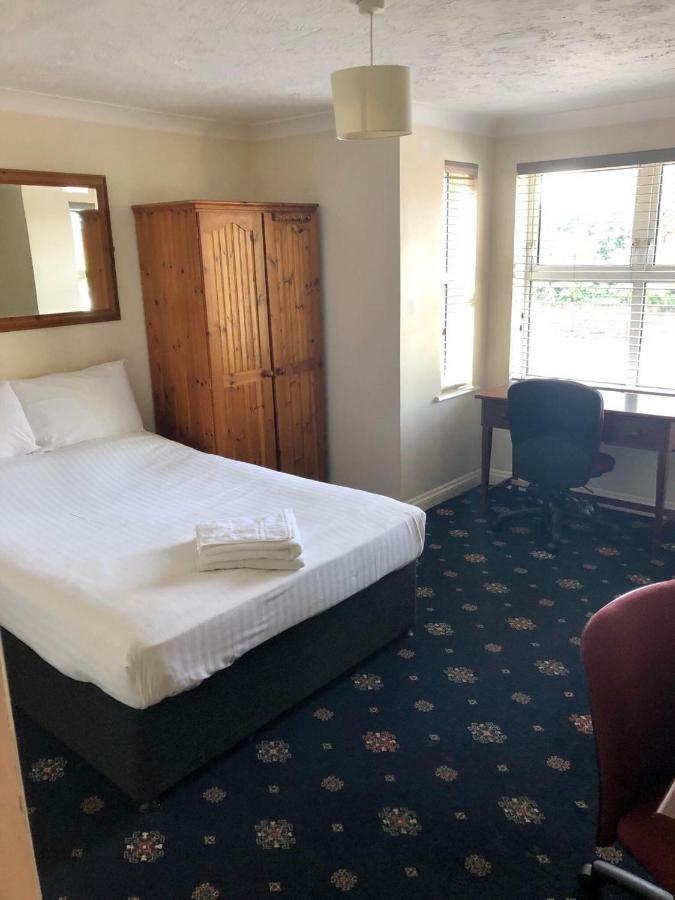 Reading Budget Apartments Экстерьер фото
